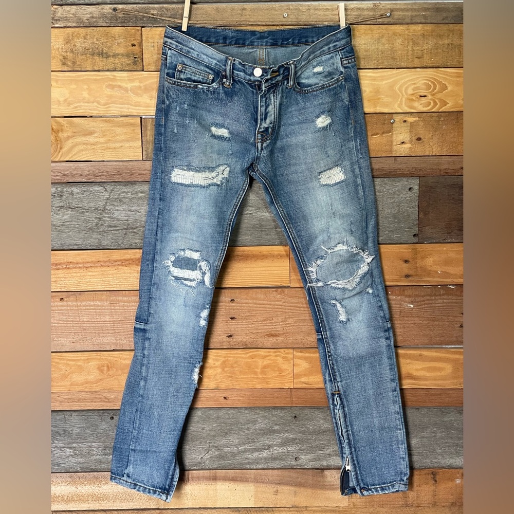 Mnml jeans size 28 zipper ankle